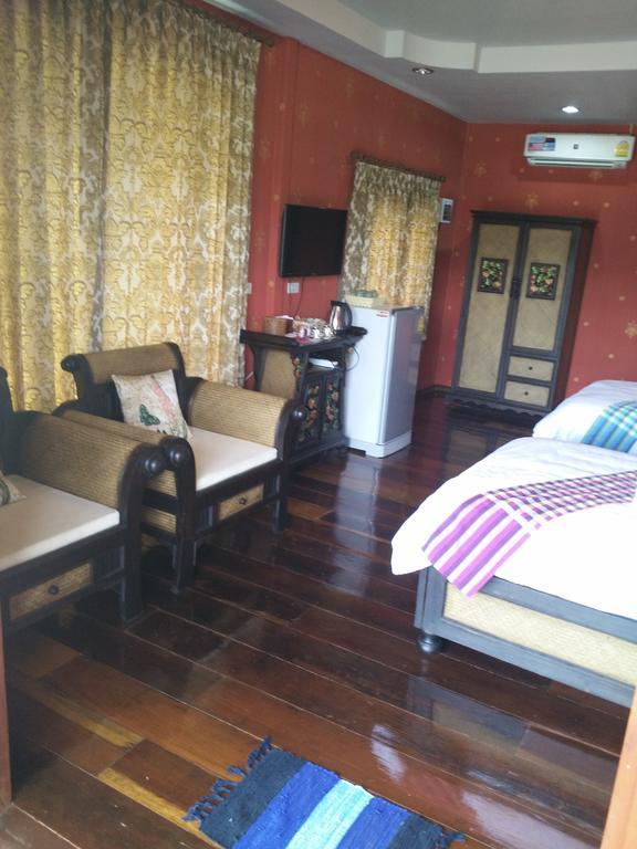 Baan Suan Thanwalai Кхонкен Номер фото